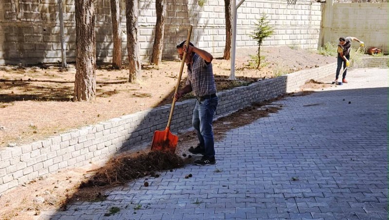 Yayladere'de Hizmet Var